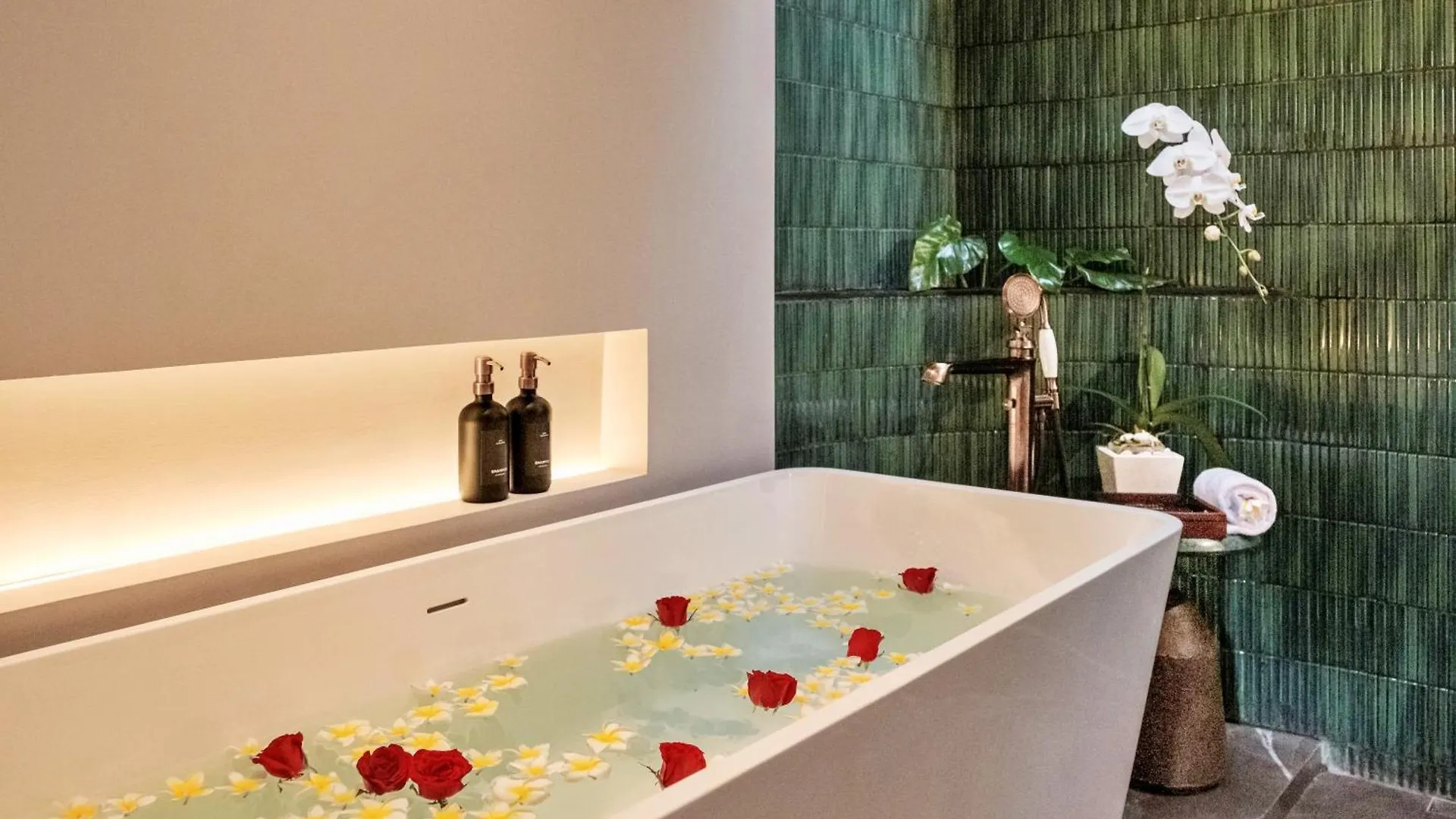 Mayaloka Villas Ubud 우붓